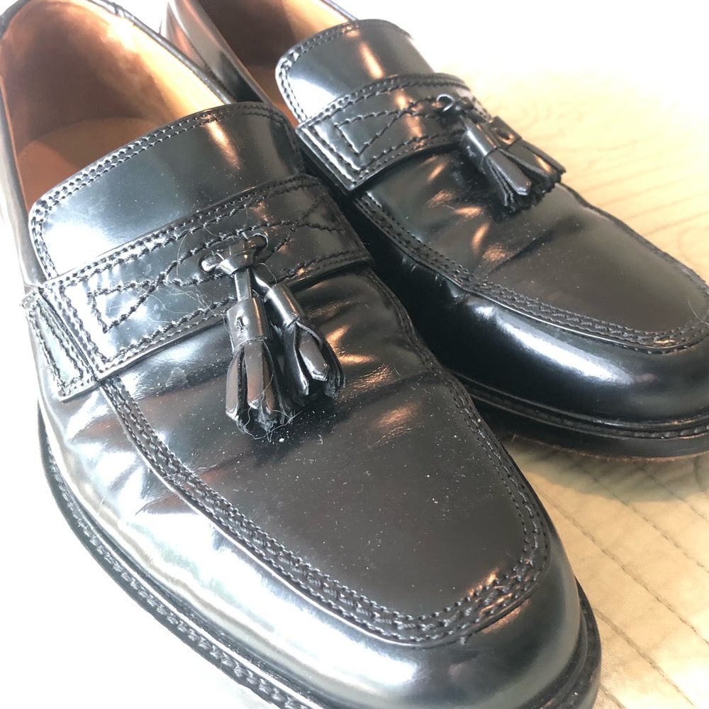 Bostonian Black Leather Tassel Loafers